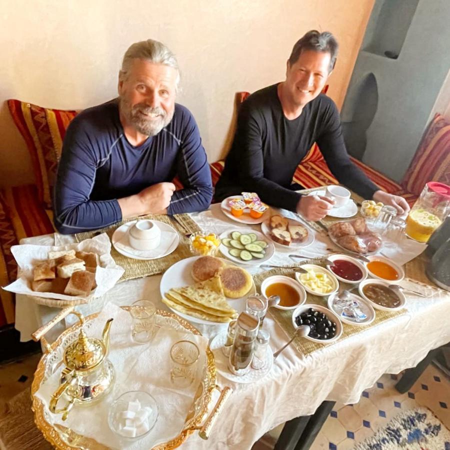 Riad Hassi Labied مرزوكة المظهر الخارجي الصورة