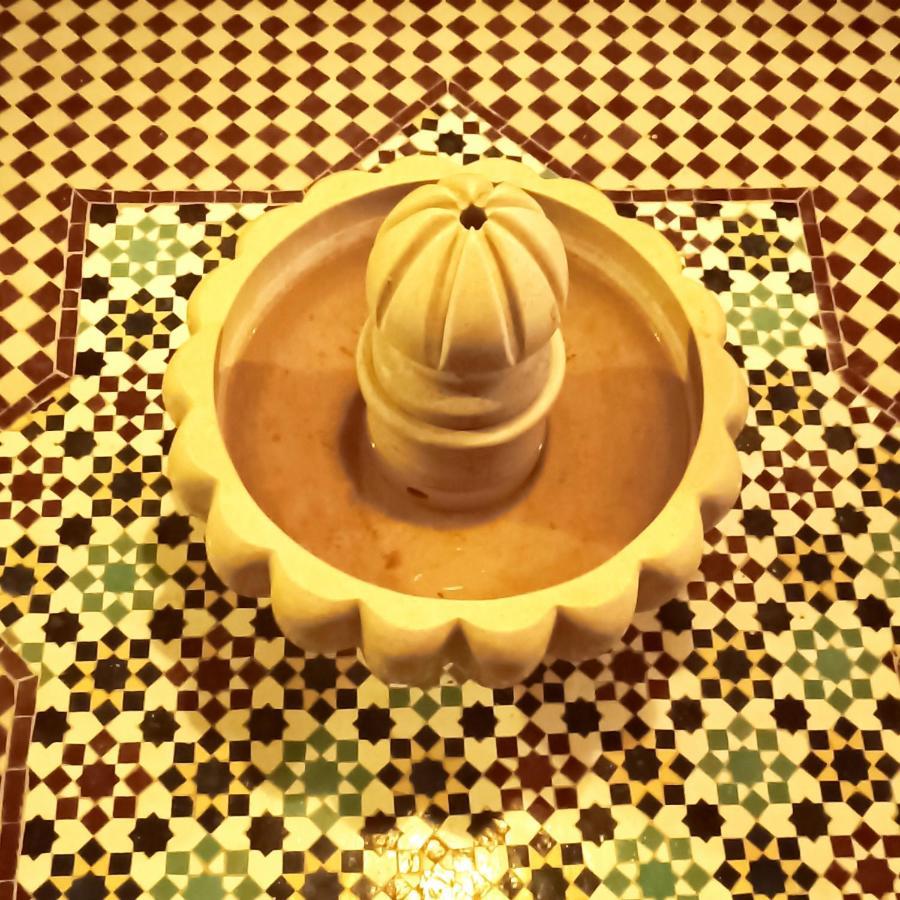 Riad Hassi Labied مرزوكة المظهر الخارجي الصورة